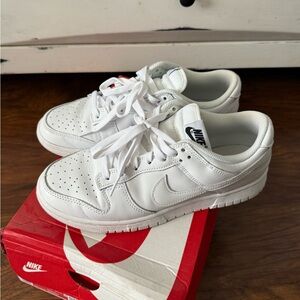 Nike Dunk low